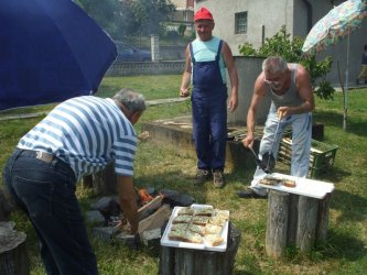 Júnová opekačka v DD a DSS Rimavská Sobota – stredisko Nová Bašta