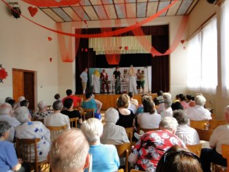 Divadlo „Šťastná staroba“