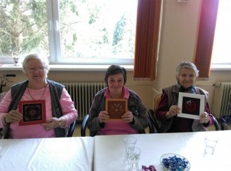 FONALGRAFIKA –technika vyšívania na papier