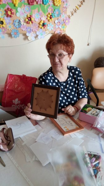 FONALGRAFIKA –technika vyšívania na papier