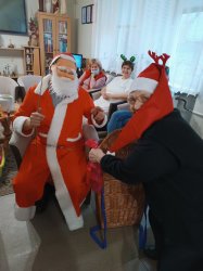 Kde sa vzal, tu sa vzal, Mikuláš medzi nami stál