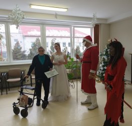 Mikuláš v zariadení pre seniorov