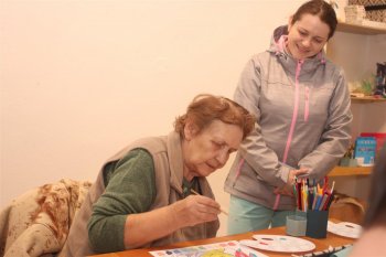 Klienti ZSS Rimava spoznaváli Alphonsa Muchu