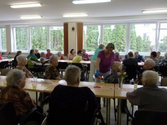 Terapeutické bábiky pre láskyplné spomienky v ZSS Rimava