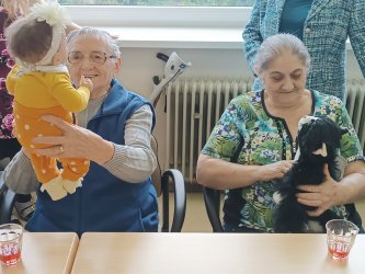 Terapeutické bábiky pre láskyplné spomienky v ZSS Rimava