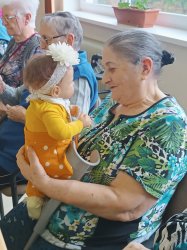 Terapeutické bábiky pre láskyplné spomienky v ZSS Rimava