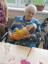 Terapeutické bábiky pre láskyplné spomienky v ZSS Rimava