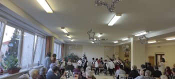 Vianočný večierok plný radosti a pohody