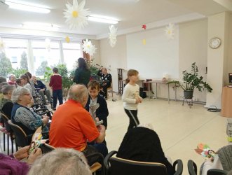 Úcta k starším v našom zariadení