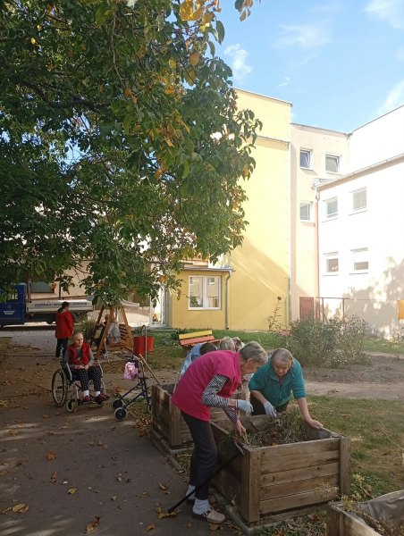 Jesenné upratovanie v ZSS RIMAVA