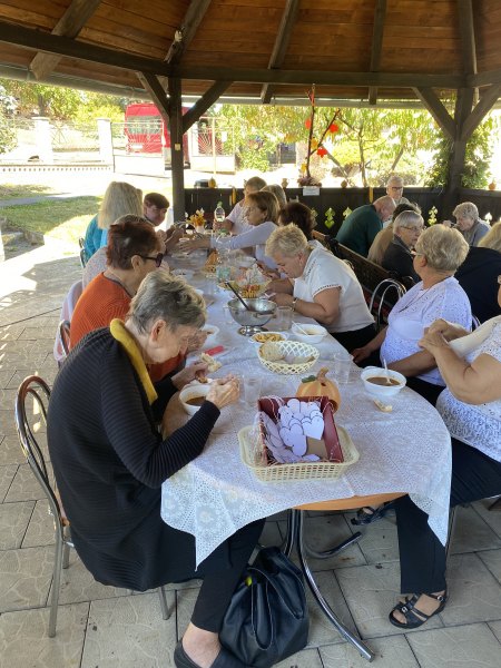 Srdcom spolu – Deň seniorov v Novej Bašte