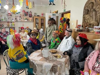 Priateľstvo, hudba a smiech na maškarnom plese v Novej Bašte