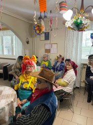 Priateľstvo, hudba a smiech na maškarnom plese v Novej Bašte