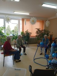 Pohybové aktivity klientov v ZSS Rimava s podporou dobrovoľníkov